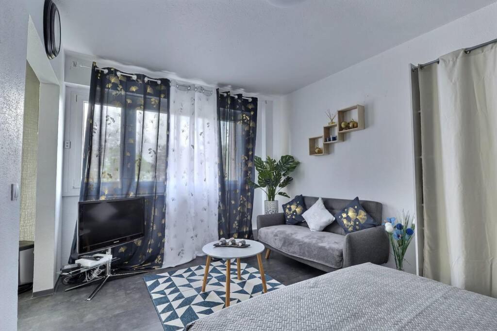 Studio Renov*Fibre*Parking 3 Min Gare De St-Louis Apartamento Saint-Louis  Exterior foto